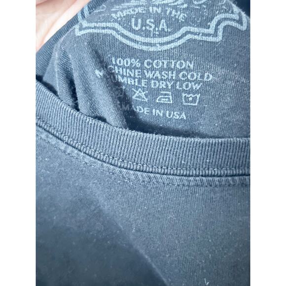 Von Dutch Eye-Ball Graphic Shirt - Picture 4 of 5